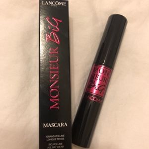 Monsieur Big Mascara